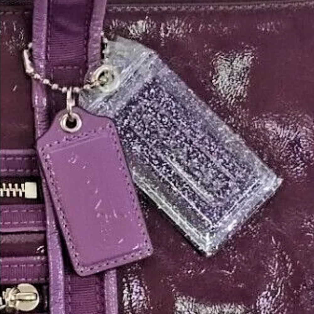 COACH EUC Poppy Purple Patent Leather AND Purple Clear Sparkle Hangtag Set Of 2 - Picture 8 of 9